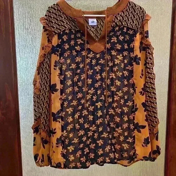 Cabi Golden Harmony Floral Top Blouse - Picture 7 of 9